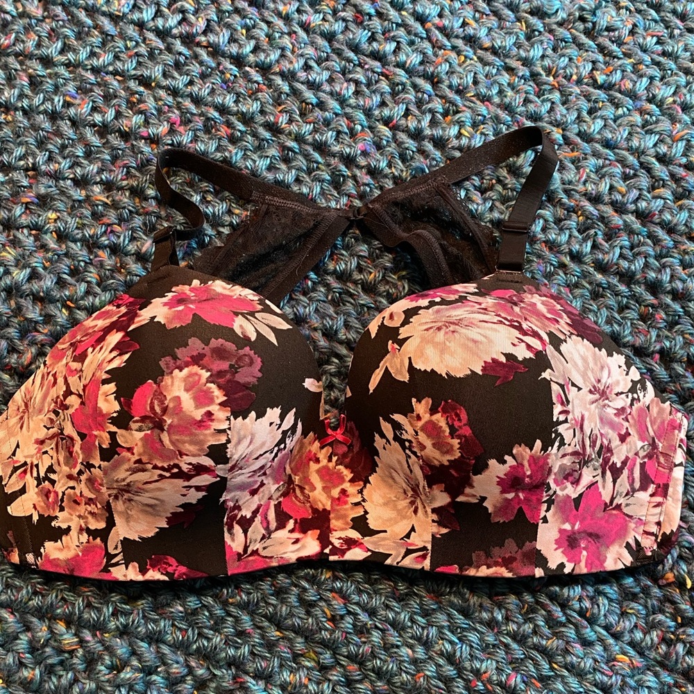 NWOT 36DD Bra